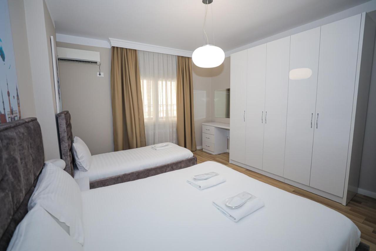 Miku Apartment -Outstanding Apartment At Taiwan Tirana Extérieur photo